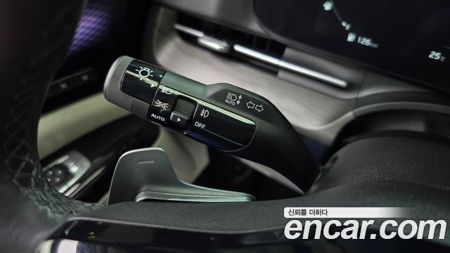 Kia Canival 2023 — photo 28