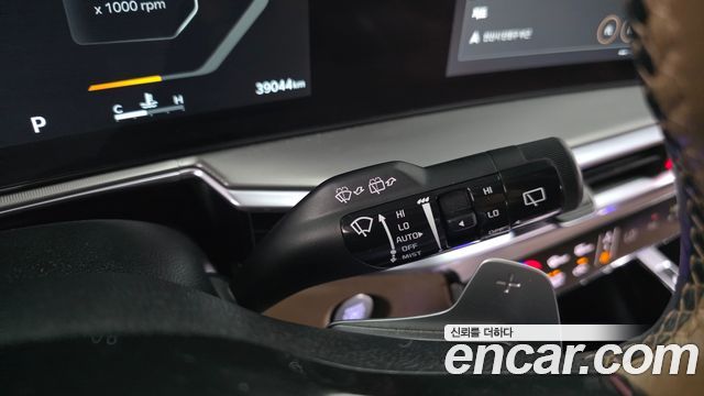 Kia Sorento 2024 — photo 28
