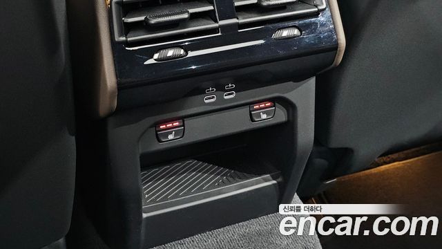 BMW 5-Series 2026 — photo 19