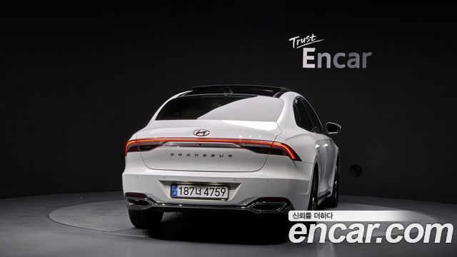 Hyundai Grandeur 2023 — photo 4