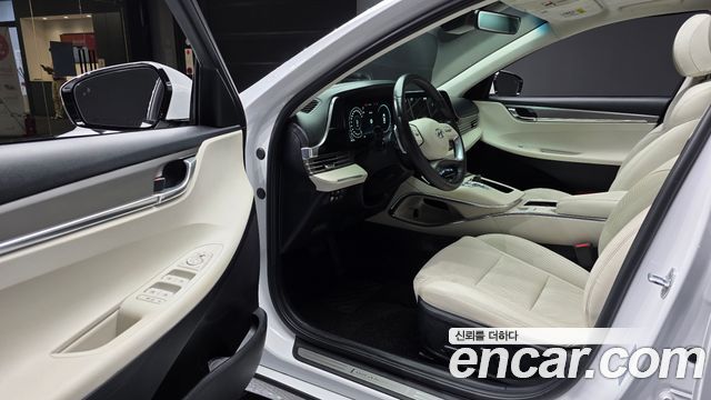 Hyundai Grandeur 2023 — photo 10