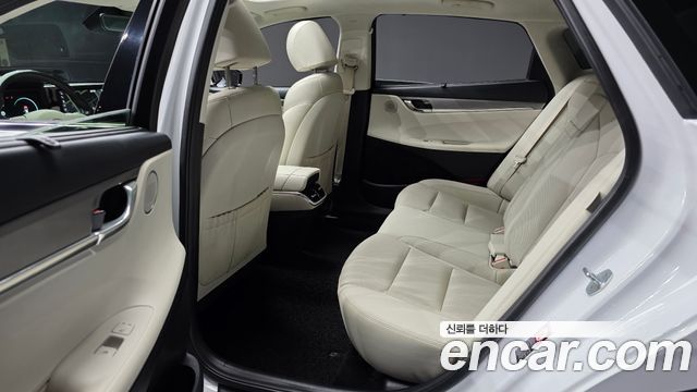 Hyundai Grandeur 2023 — photo 12