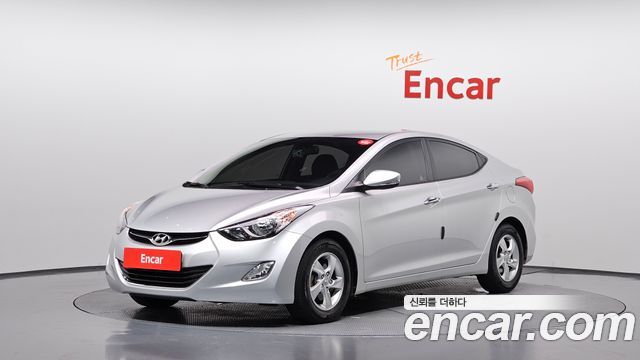 Hyundai AVANTE 2013 — photo 1