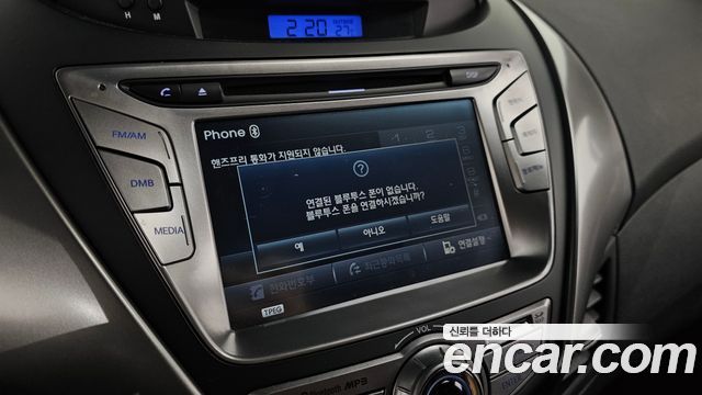 Hyundai AVANTE 2013 — photo 19
