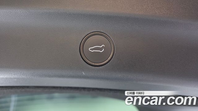 Tesla Model Y 2022 — photo 25