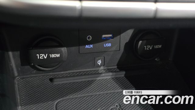 Hyundai Ioniq 2016 — photo 13