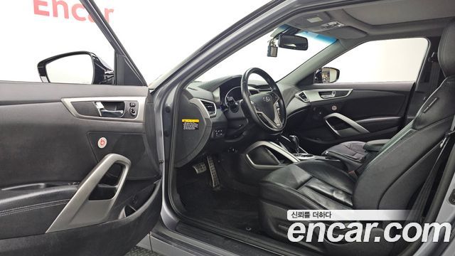 Hyundai Veloster 2014 — photo 13