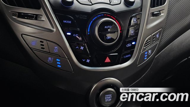 Hyundai Veloster 2014 — photo 22