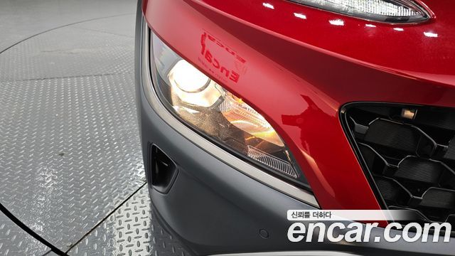 Hyundai Kona 2021 — photo 8
