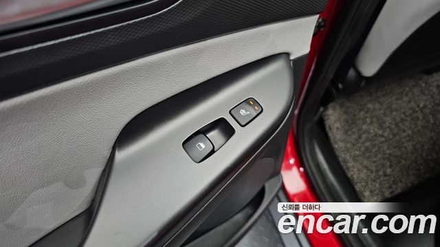 Hyundai Kona 2021 — photo 29