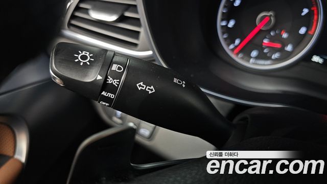 Genesis G70 2018 — photo 14