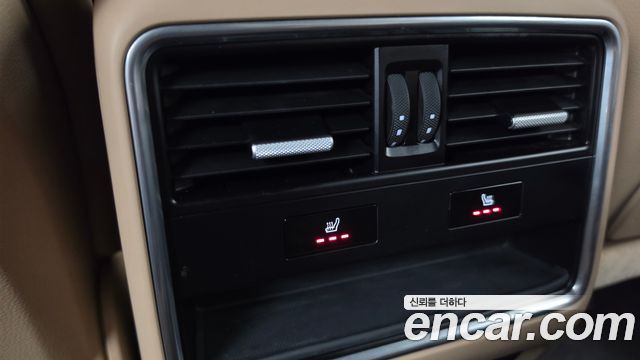 Porsche Cayenne 2020 — photo 25