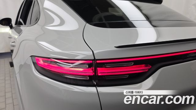 Porsche Cayenne 2020 — photo 9