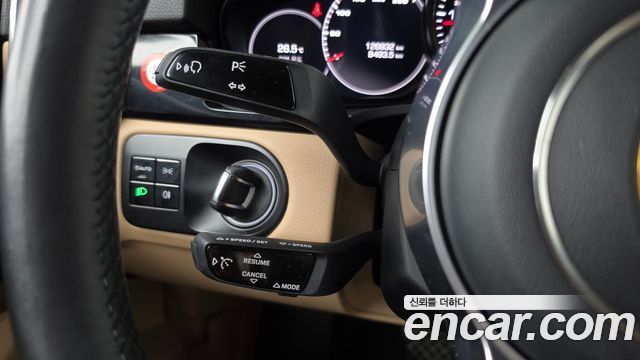Porsche Cayenne 2020 — photo 29