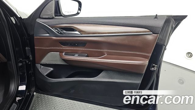 BMW Gran Turismo 2020 — photo 14