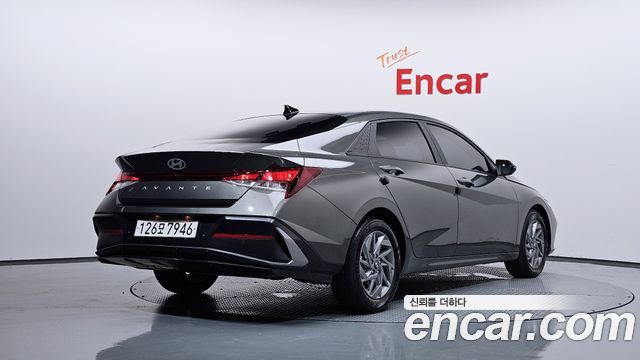 Hyundai AVANTE 2024 — photo 2
