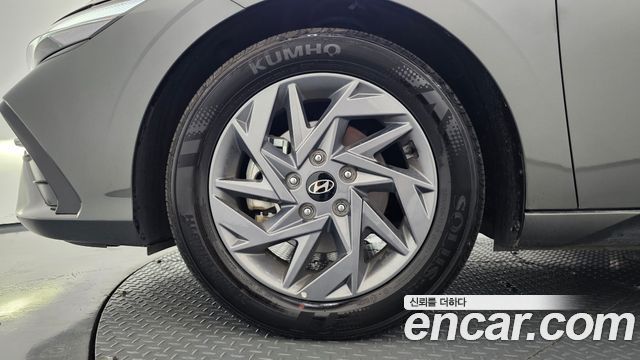 Hyundai AVANTE 2024 — photo 5