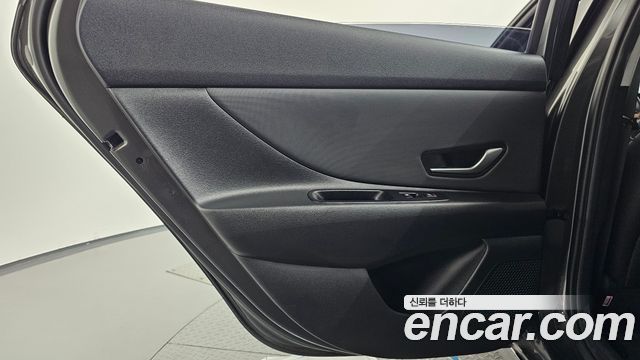 Hyundai AVANTE 2024 — photo 15