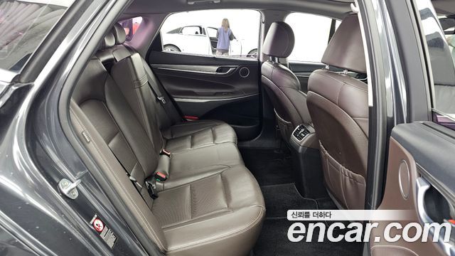 Hyundai Grandeur 2018 — photo 12