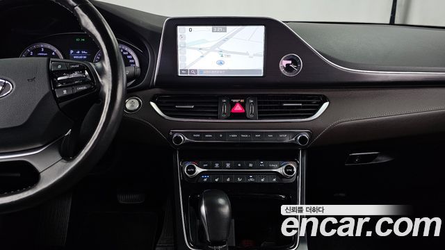Hyundai Grandeur 2018 — photo 15