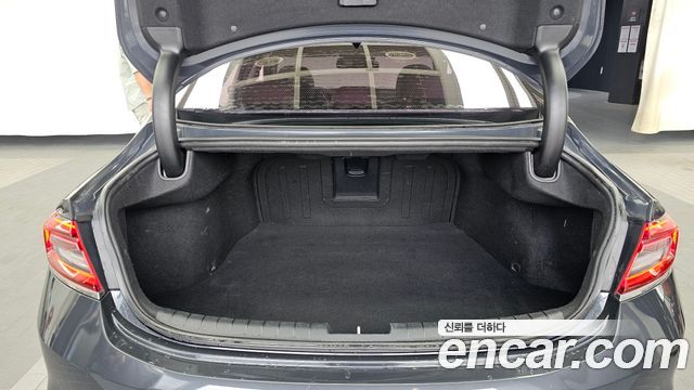 Hyundai Grandeur 2018 — photo 20