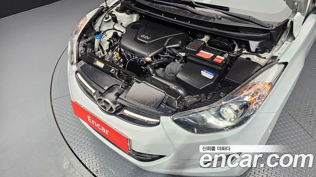 Hyundai AVANTE 2011 — photo 6