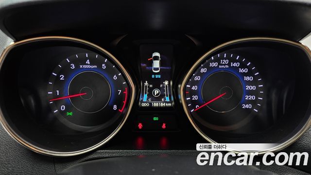 Hyundai AVANTE 2011 — photo 8
