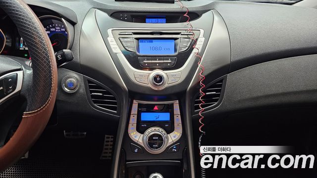 Hyundai AVANTE 2011 — photo 14