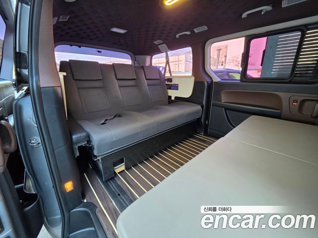 Hyundai Starex 2020 — photo 9