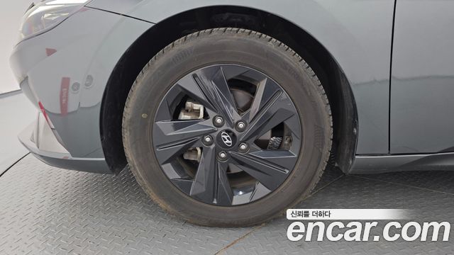 Hyundai AVANTE 2023 — photo 5