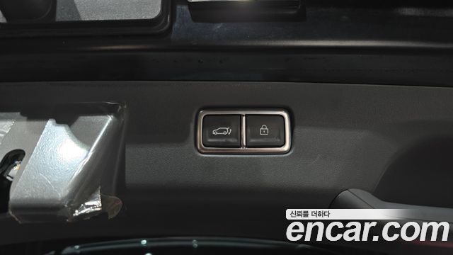 Kia EV9 2024 — photo 32