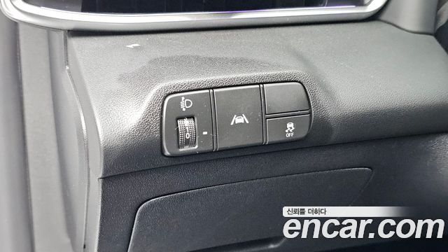 Hyundai AVANTE 2022 — photo 14