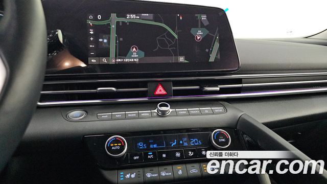 Hyundai AVANTE 2022 — photo 16