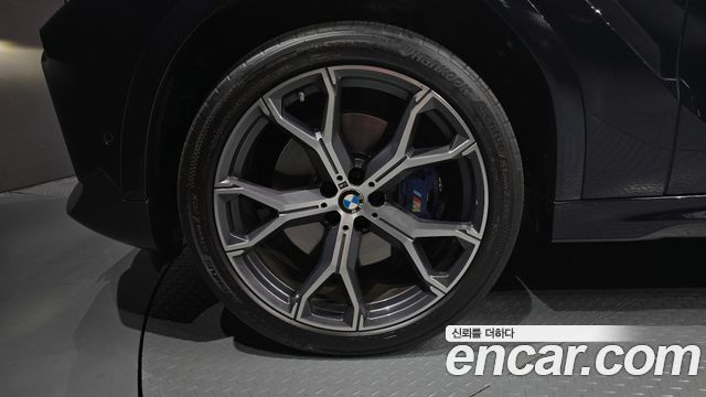 BMW X6 2021 — photo 5