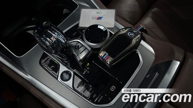 BMW X6 2021 — photo 12