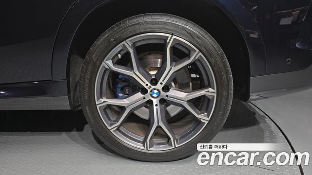 BMW X6 2021 — photo 7