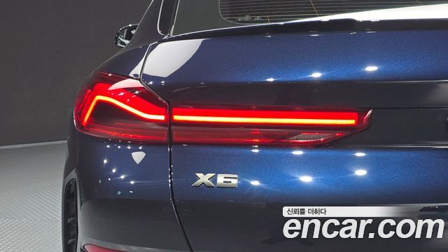 BMW X6 2021 — photo 9