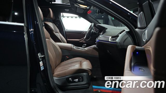 BMW X6 2021 — photo 16