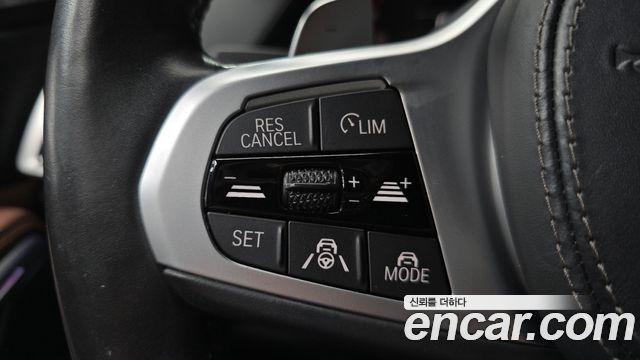 BMW X6 2021 — photo 31