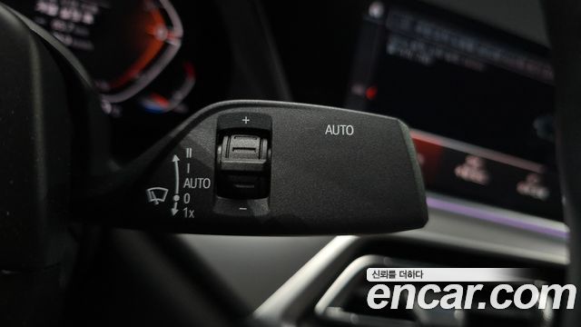BMW X6 2021 — photo 33