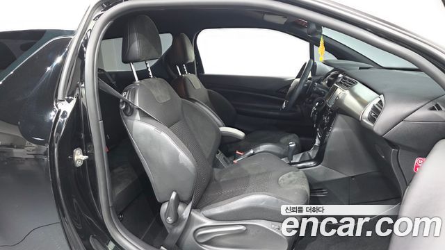 Citroën / DS DS3 2016 — photo 11