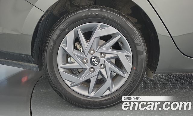 Hyundai AVANTE 2024 — photo 5