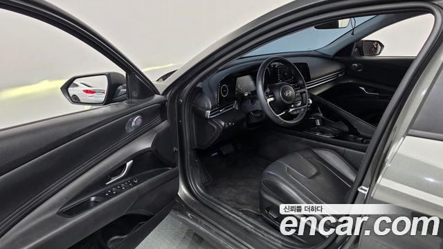 Hyundai AVANTE 2024 — photo 13