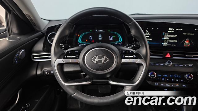 Hyundai AVANTE 2024 — photo 18