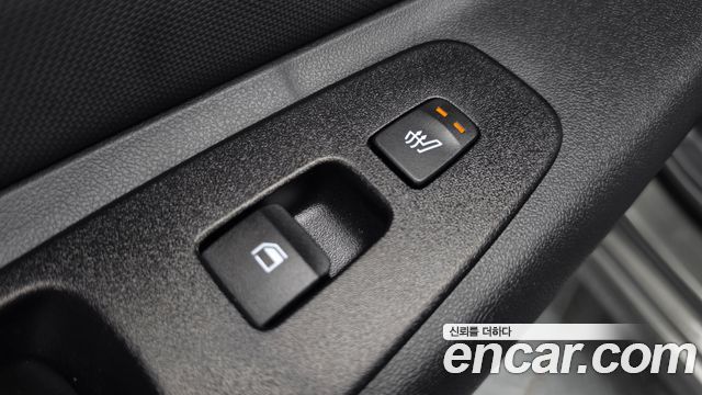 Hyundai AVANTE 2024 — photo 27