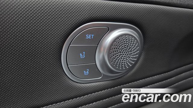 Hyundai AVANTE 2024 — photo 29