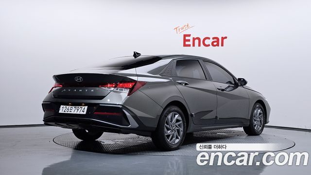 Hyundai AVANTE 2024 — photo 2