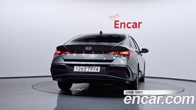 Hyundai AVANTE 2024 — photo 4