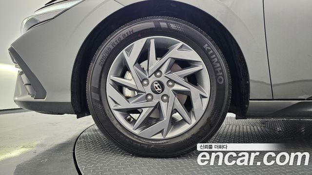 Hyundai AVANTE 2024 — photo 5