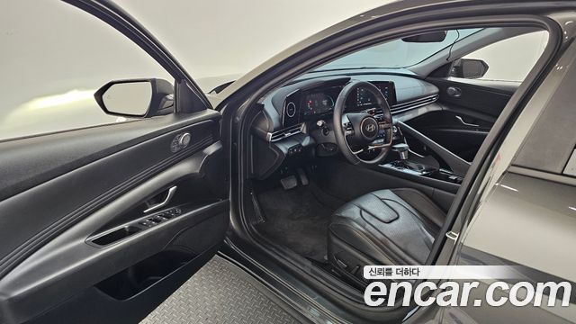 Hyundai AVANTE 2024 — photo 13